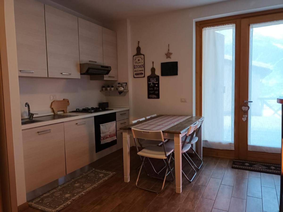 Apartamento Grazioso Trilocale Con Ampia Terrazza Chiesa in Valmalenco Exterior foto